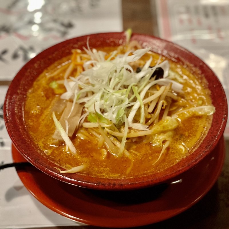 辛みそラーメン(三島広小路創作居酒屋theすすきの・麺工房たいし)
