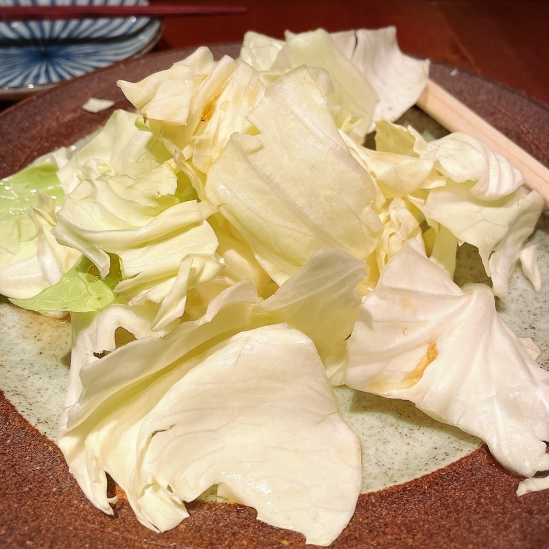 お通し（食べ放題キャベツ）(博多やさい巻き串屋ねじけもん自由が丘別邸)