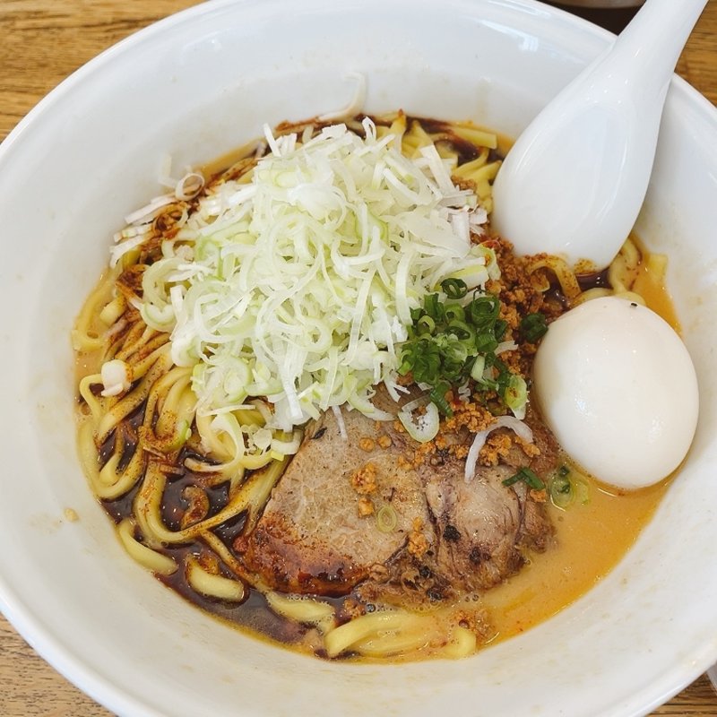 よくばり汁なし担担麺(麺屋 すみす)