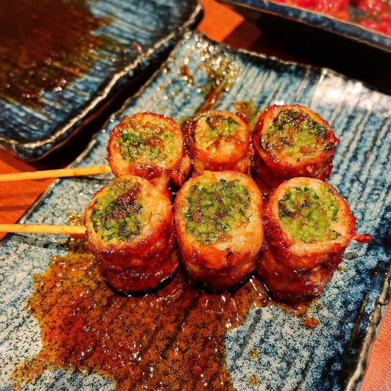 とうみょう豚巻き串(博多やさい巻き串屋ねじけもん自由が丘別邸)