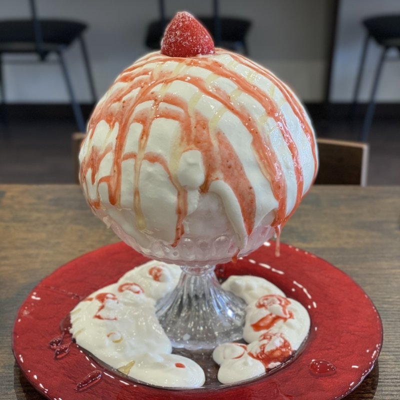 いちごヨーグルト(不思議なかき氷　金沢)