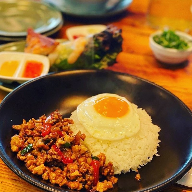 Monsoon Lunch Set（鶏肉ガパオ炒めご飯）(モンスーンカフェ 舞浜イクスピアリ （Monsoon Cafe）)