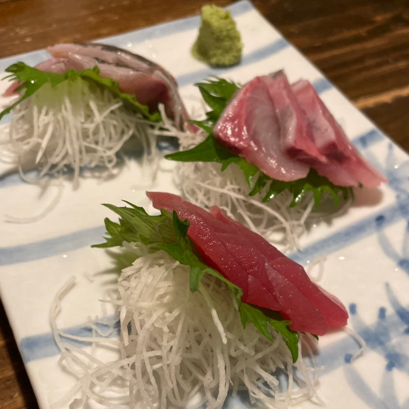 刺身三種(田町 二代目魚屋町)
