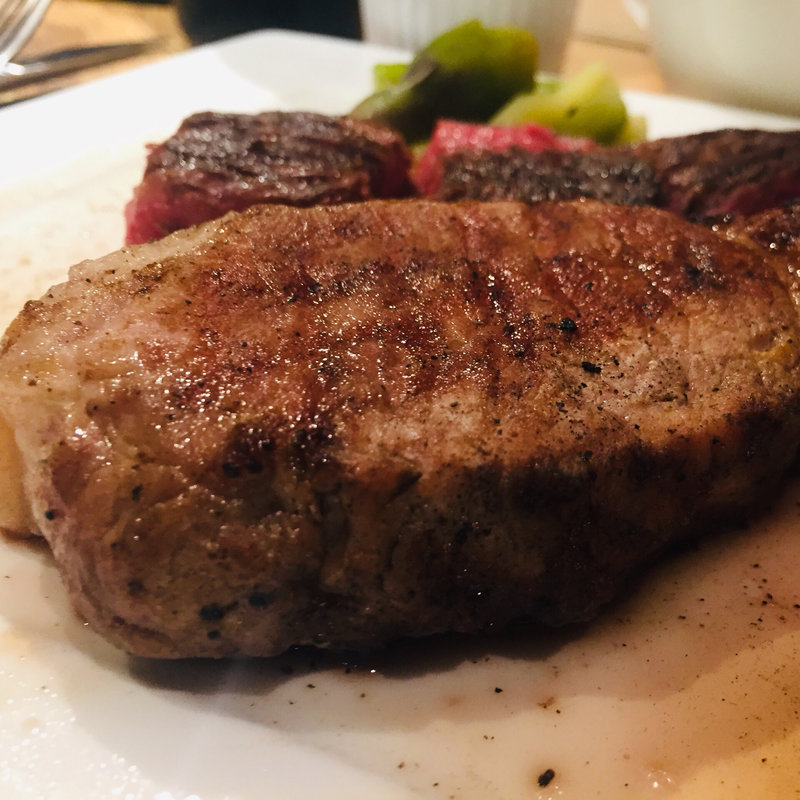 イベリア豚のロティ(フランス厨房 旬彩 中央駅店 )