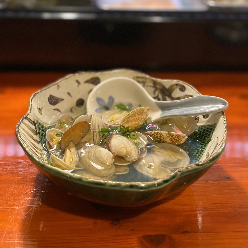 突き出し(あさりの酒蒸し)(四季の小料理 万福)