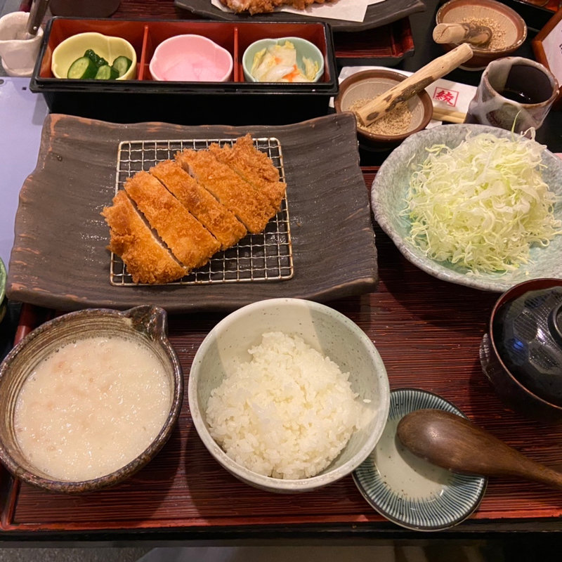 とろろかつ定食膳(やはらかとんかつ綾 菰野店)