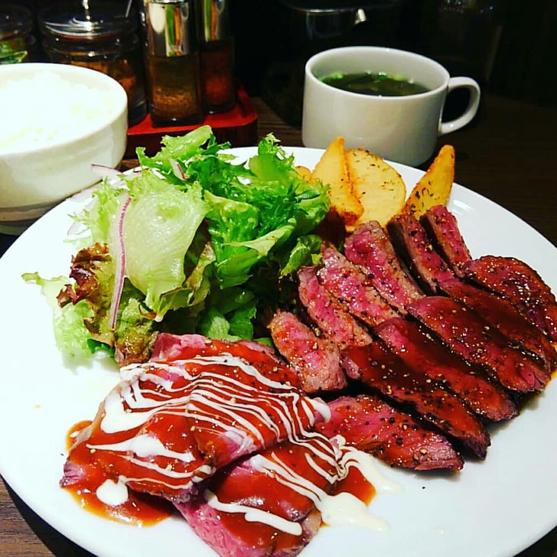 トリプルロマンプレート(ステーキ＆グリル ロマン亭)