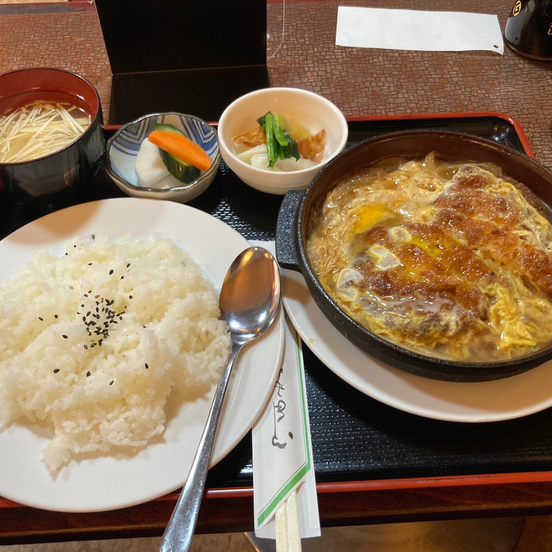 かつ煮定食(汀)