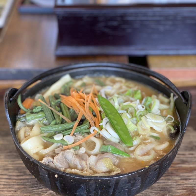 鴨肉ほうとう(甲州ほうとう小作 石和駅前通り店 )