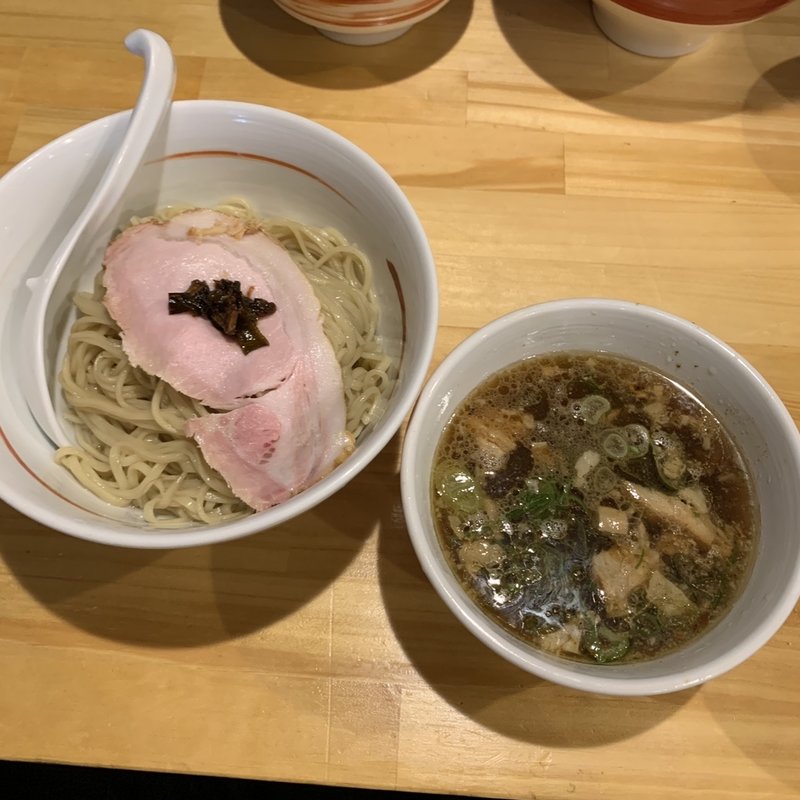 つけ麺(正油)225g(川の先の上)