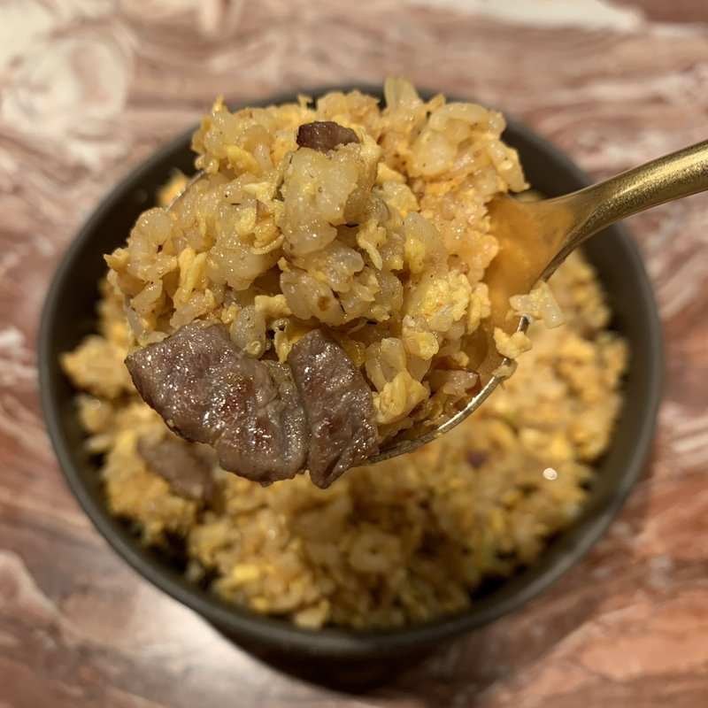 和牛と烏賊の半チャーハン(麺屋リーブル)