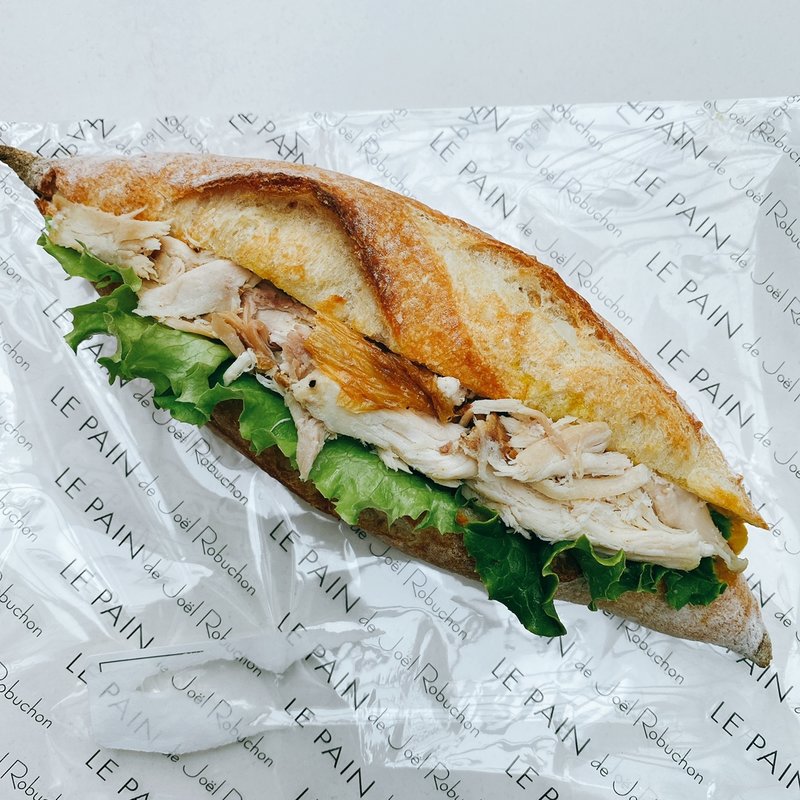 チキンサンドソースカレー(ラトリエ デュ パン)