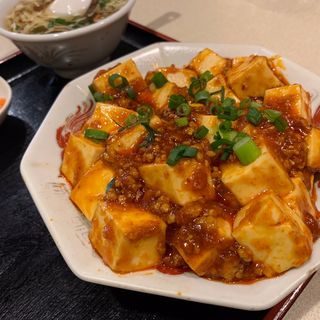 麻婆豆腐(中華料理 順香菜館)