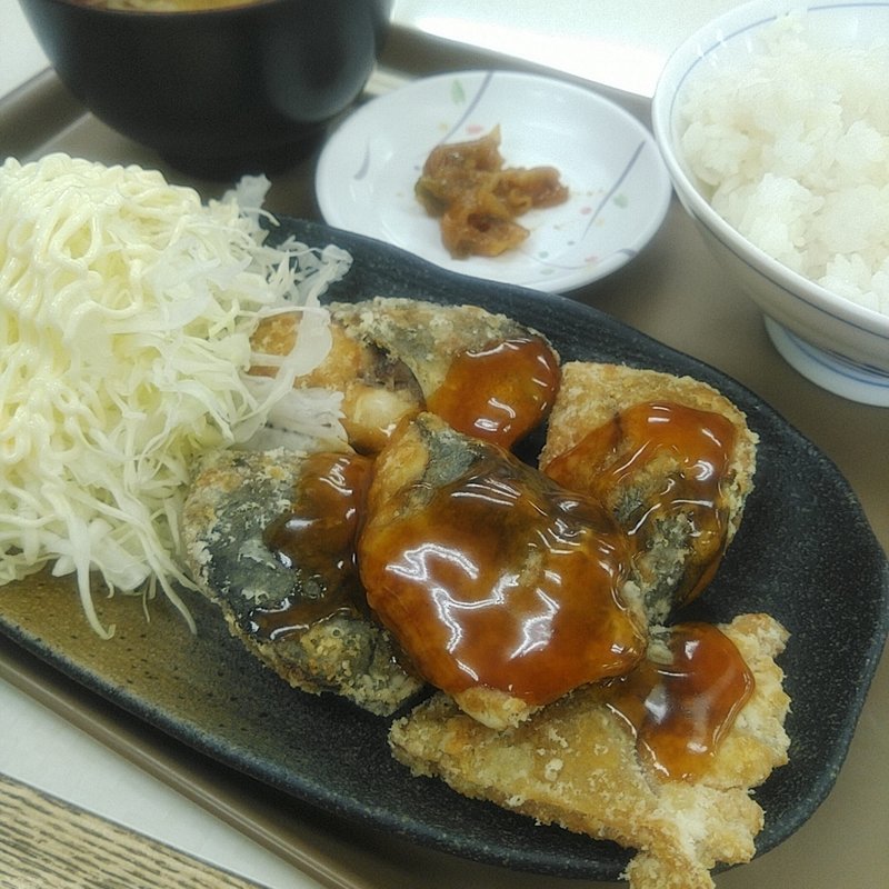三陸産サバ竜田揚げ定食(紫波サービスエリア 下り　フードコート)