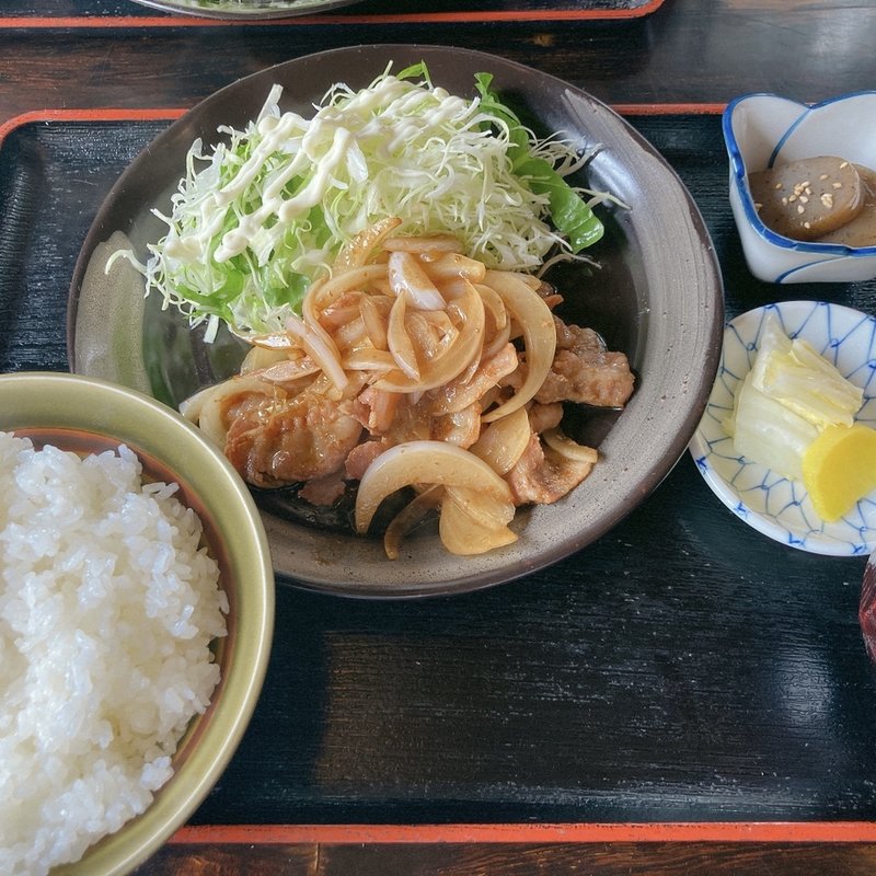 生姜焼き定食(お食事処つくみ)