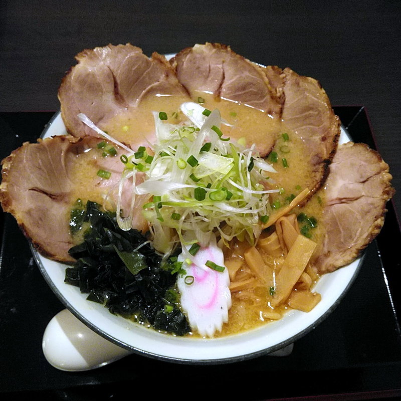 チャーシュー味噌らーめん(らーめん武まる （ラーメンタケマル）)
