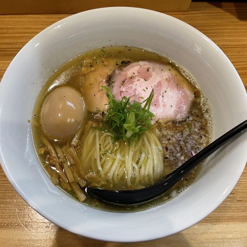 味玉地鶏塩らぁ麺(麺FACTORY JAWS 2nd)