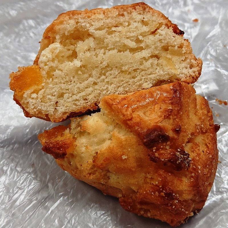 パイナップルスコーン(キィニョン エキュート立川店)