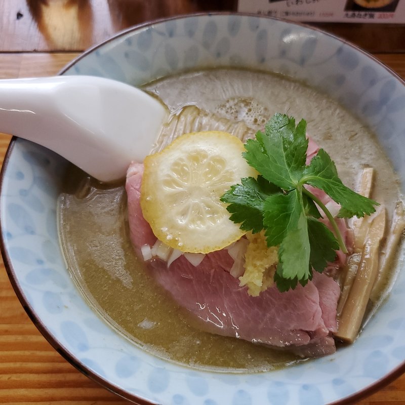 濃厚縞ホッケそば(中華そば　よしかわ )