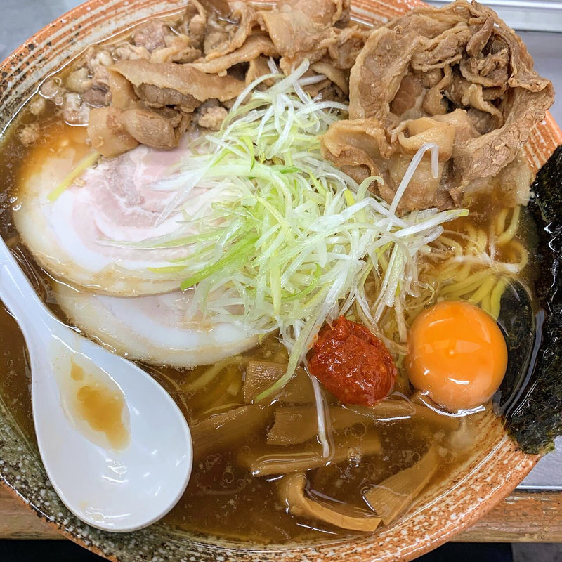 キンキの悪いやつ、悪い肉、生卵(覆麺 智 （ふくめん とも【旧店名】覆麺）)