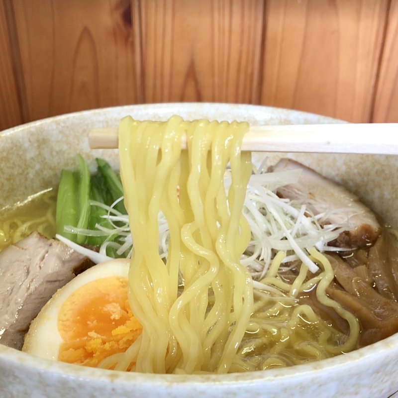 味玉らーめん塩(和風らーめん 味のほうさく)