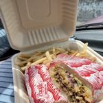 フィリーズチーズステーキサンド（ポテト付き）