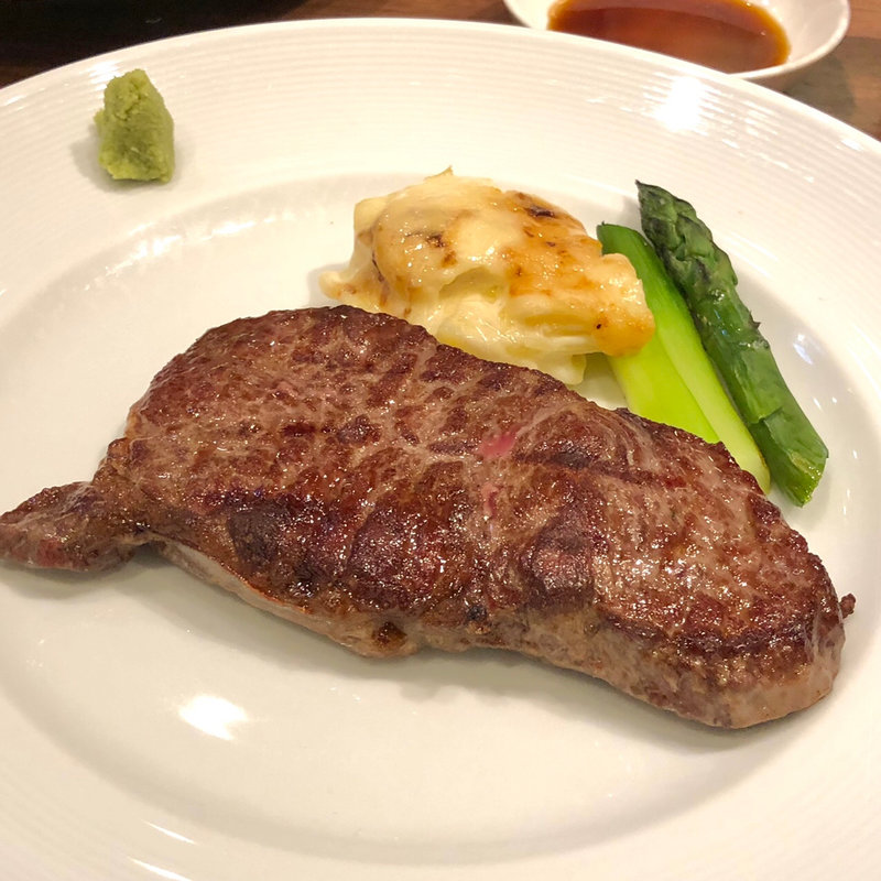 特選牛ステーキ150g(目白 旬香亭(シュンコウテイ))