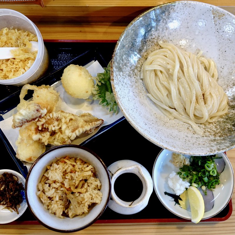 かしわ天セット+かやくごはん(讃岐うどん なご心)