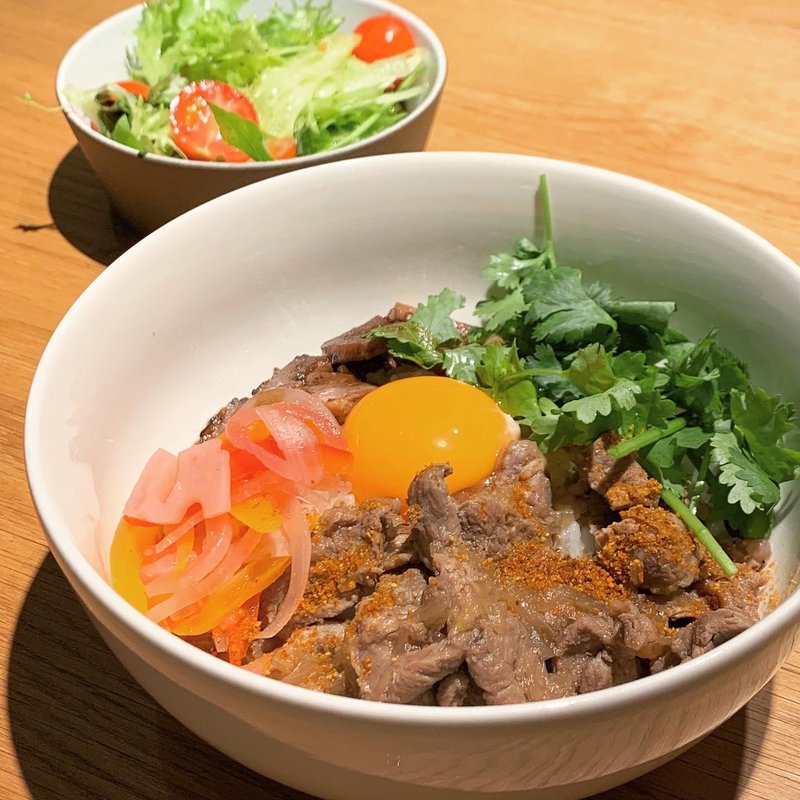 ひつじの親子どんぶり(西麻布 串羊サンライズ)