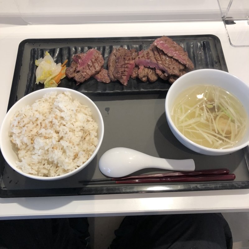 牛タン塩1.5人前(長者原SA・下り　レストラン冠舌屋)