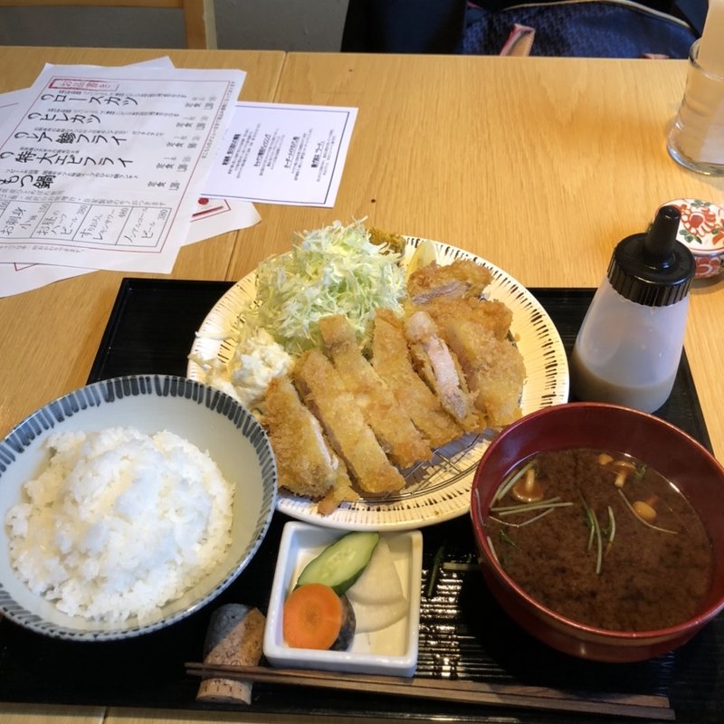 ロースカツ定食(晴れの日、波平)