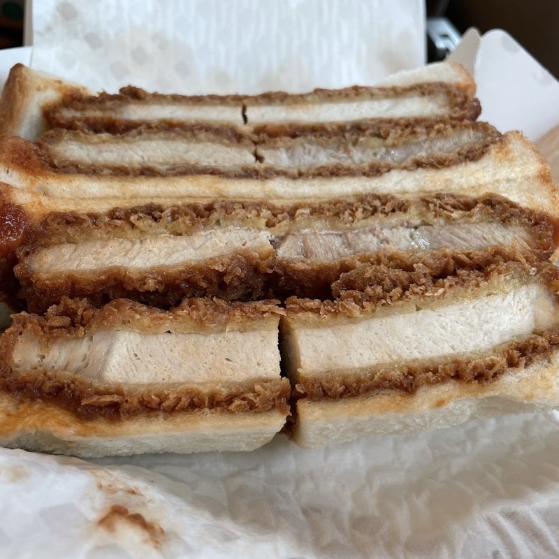 肉の万世 弐万かつサンド(東京駅 駅弁)