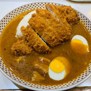 カツカレー(モンスナック )