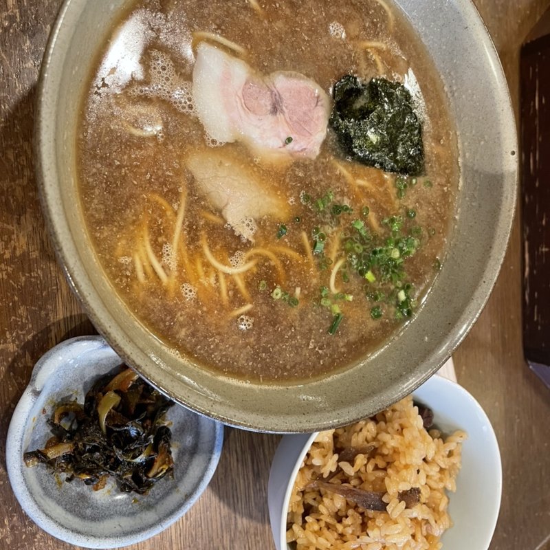 ラーメンセット(吉兜)