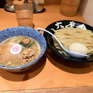 東京駅周辺でのおすすめつけ麺best30 Sarah サラ