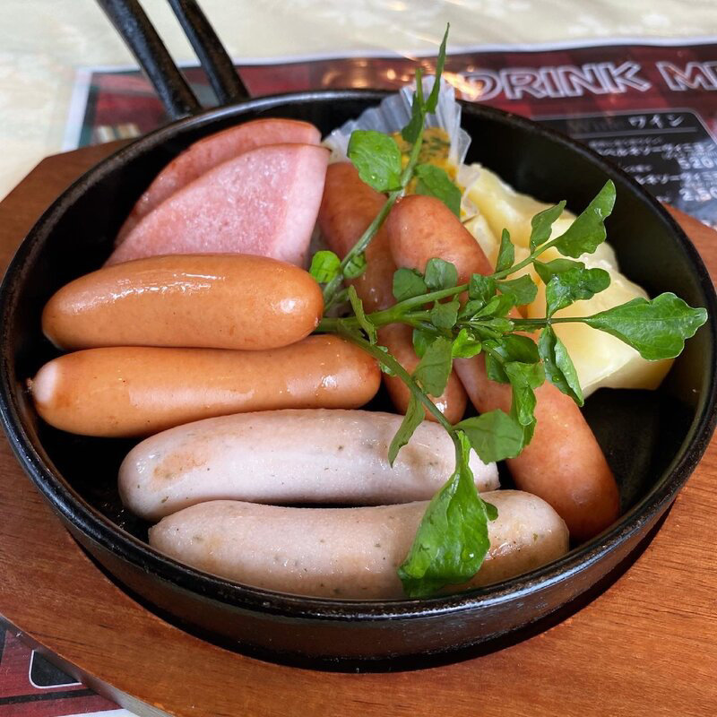 ウインナーバラエティ(レストラン サイボク)