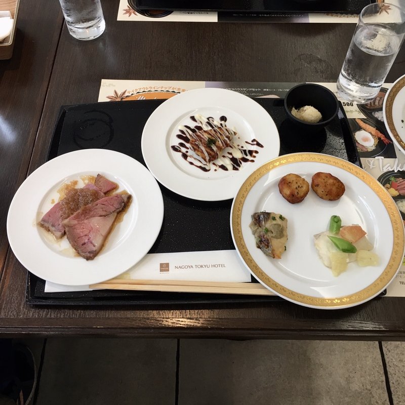 ファーストサマーフェア(オールデイダイニング モンマルトル)