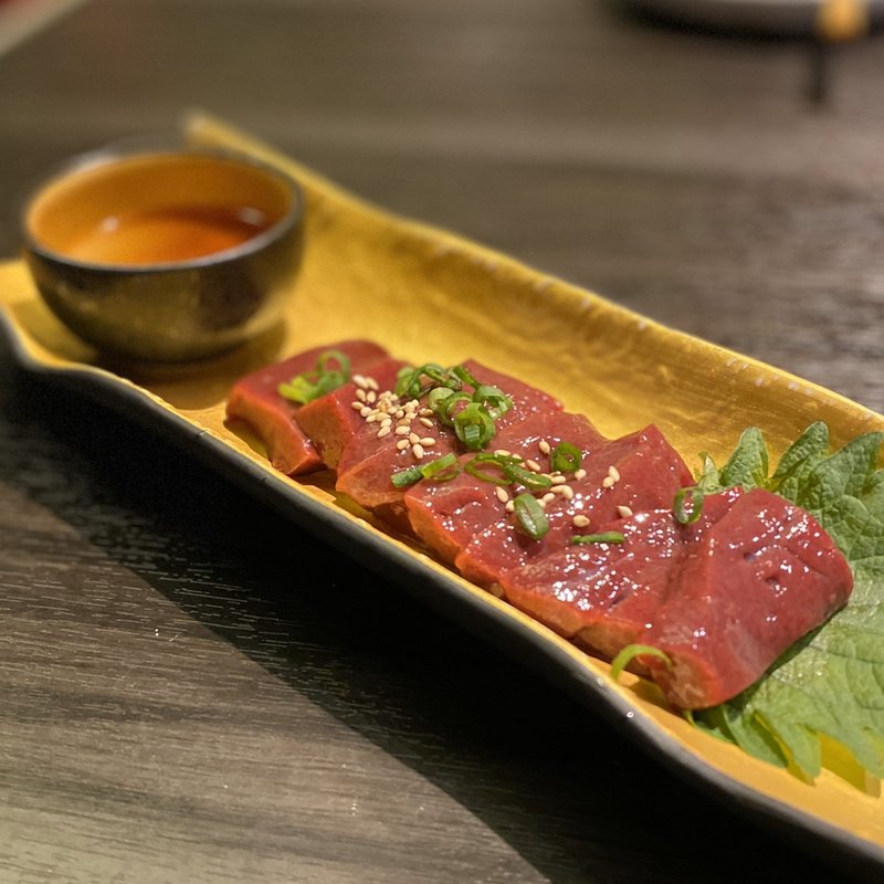 炙りレバー(やきにく 十坪亭 本町店)