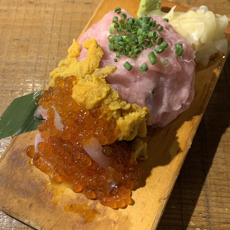 叶え家特製！こぼれ寿司(居酒屋 二代目 叶え家 蒲田本店)