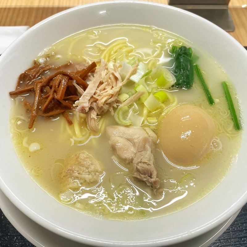 水炊き中華塩煮卵(鳥藤 豊洲市場店)