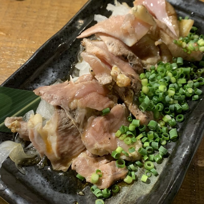 鶏のたたき(居酒屋 二代目 叶え家 蒲田本店)