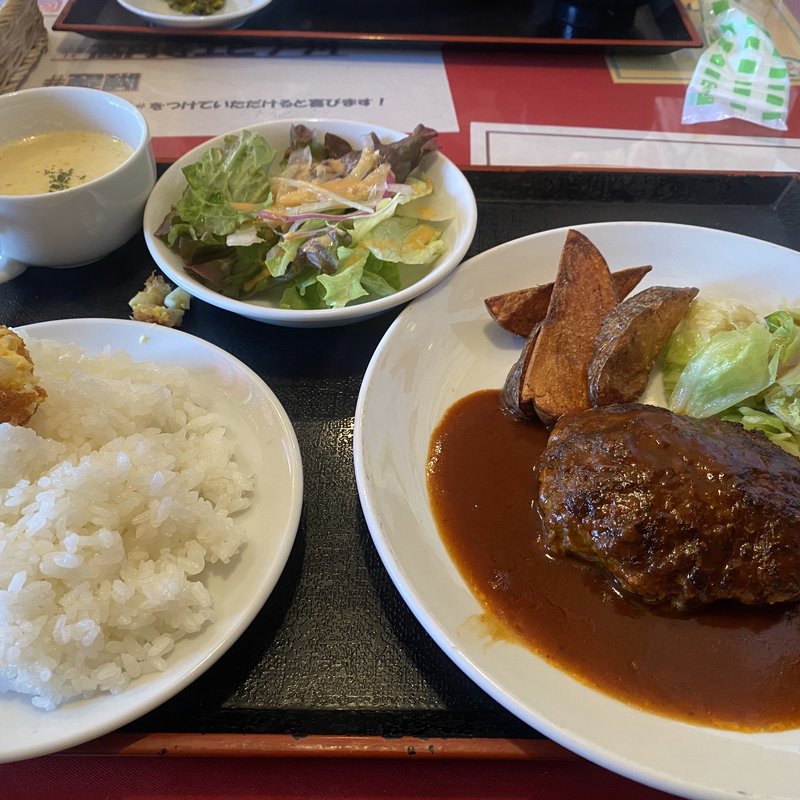 ビーフハンバーグステーキ(醍醐 （ＤＡＩＧＯ）)