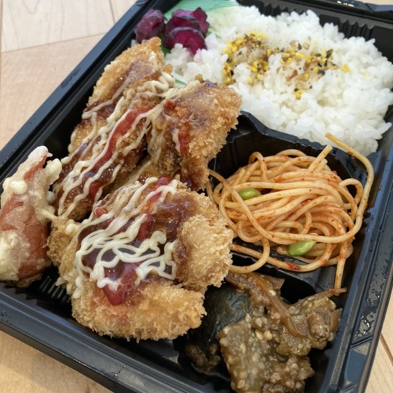 チキンカツ弁当(うまいもんや　とも)