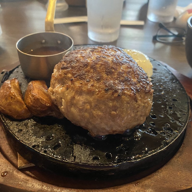 ハンバーグ(東金ステーキMOG)