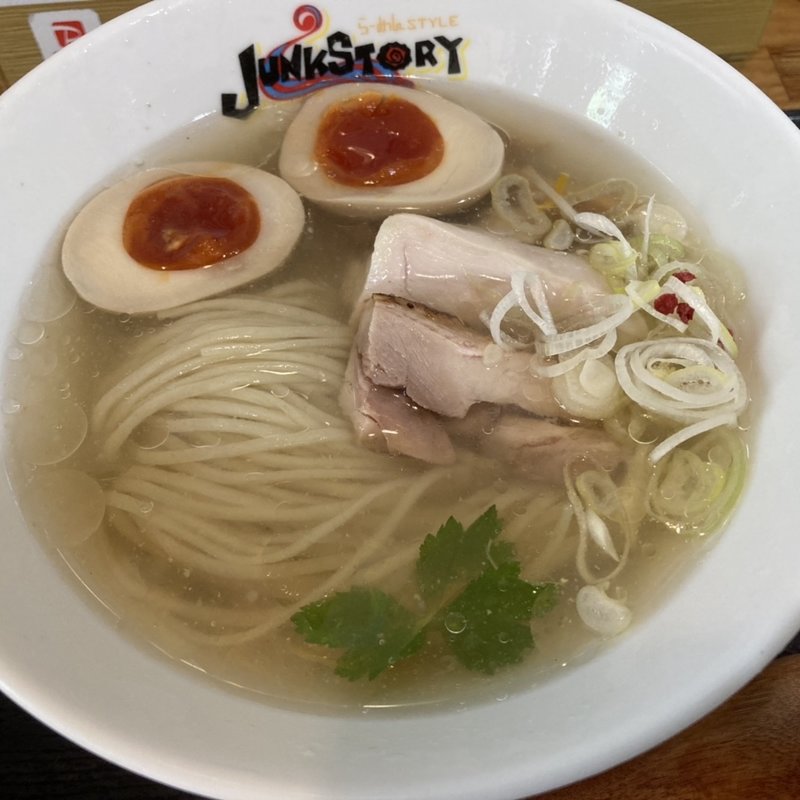 柚子香る冷やし塩らーめん(らーめんstyle JUNK STORY （ラーメンスタイルジャンクストーリー）)