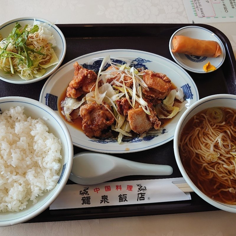 鶏からユーリンチー＋半素ラーメン(龍泉飯店 （リュウセンハンテン）)
