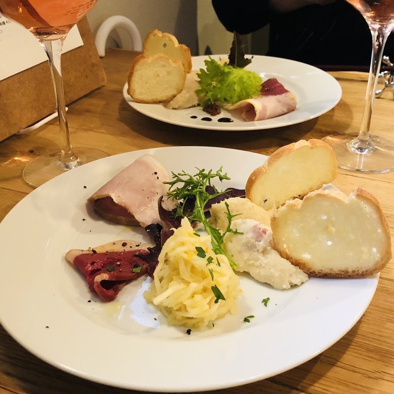 店主オススメのワイン or 日本酒+前菜盛り合わせ(旬菜バル kansichi)