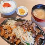神戸牛カルビ&丸腸定食