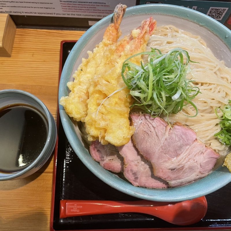 盛り500g海老天(ラーメン 巌哲)