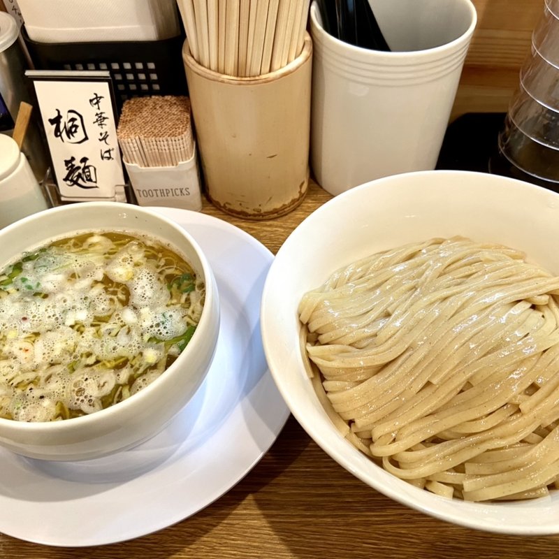 (中華そば　桐麺)